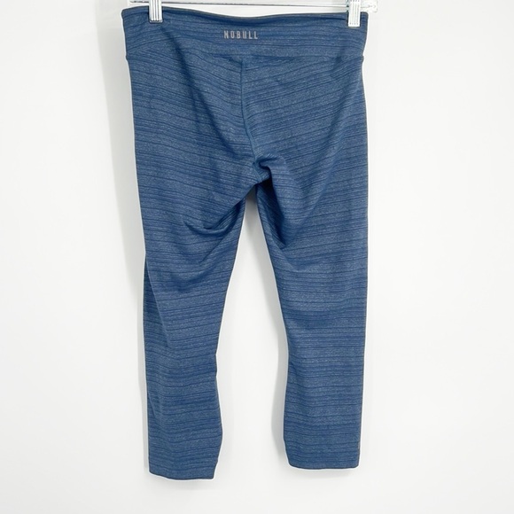 NOBULL Blue Space Dyed Capri Leggings size Medium - Picture 2 of 8